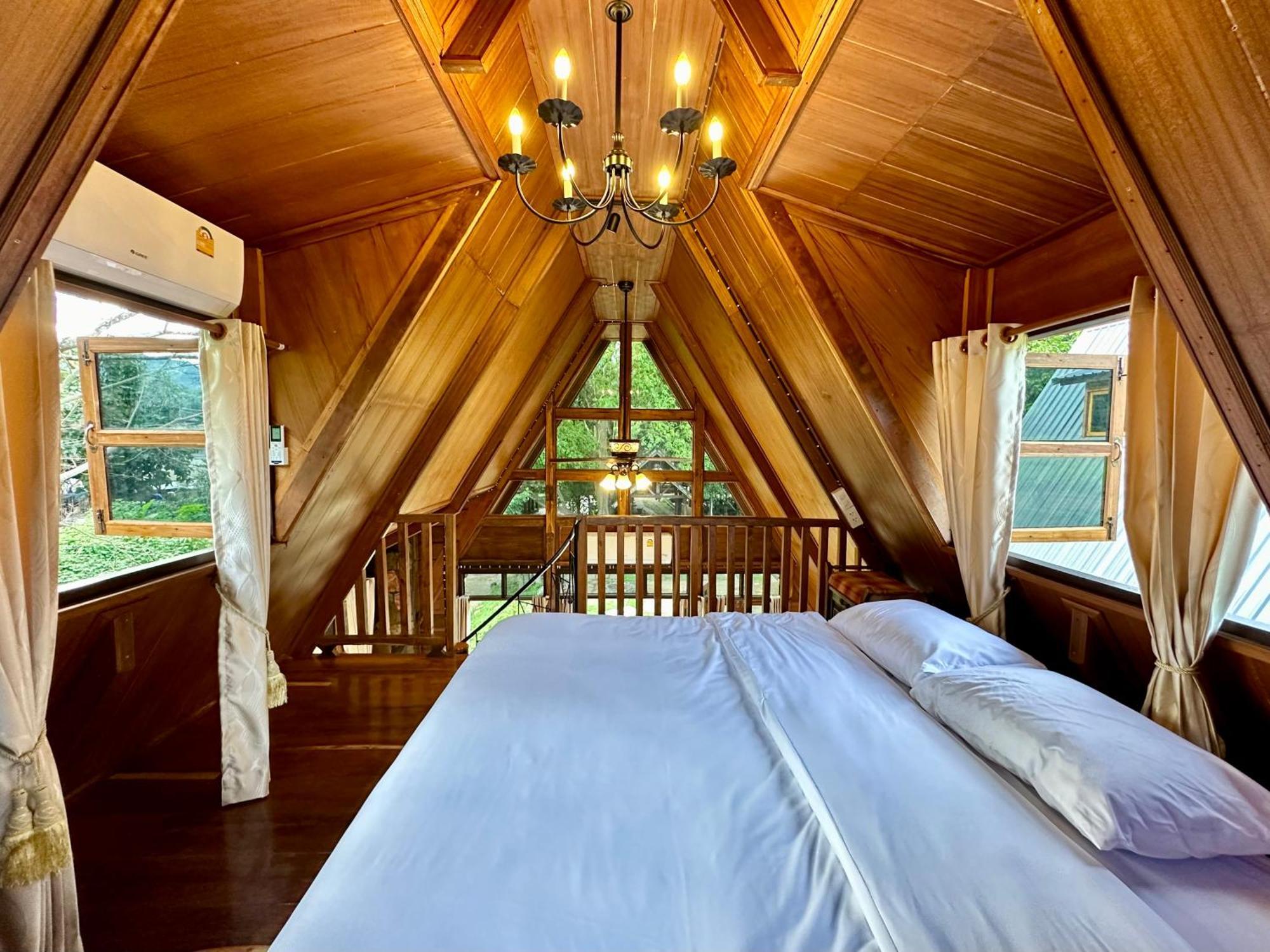 Ban Kaew Mo Ra Glamping & Restaurant Hotel Pang Mapha Eksteriør billede