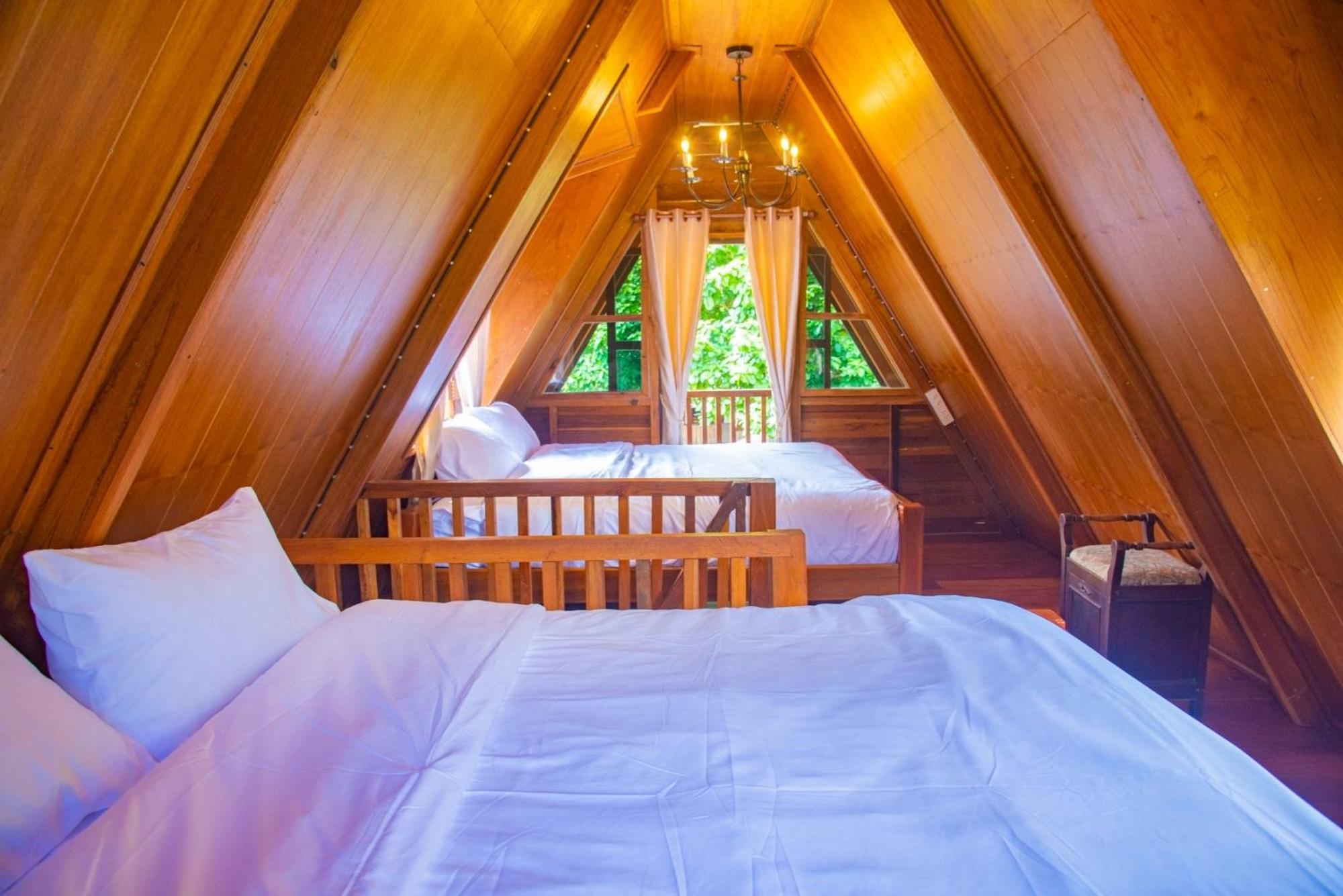 Ban Kaew Mo Ra Glamping & Restaurant Hotel Pang Mapha Eksteriør billede