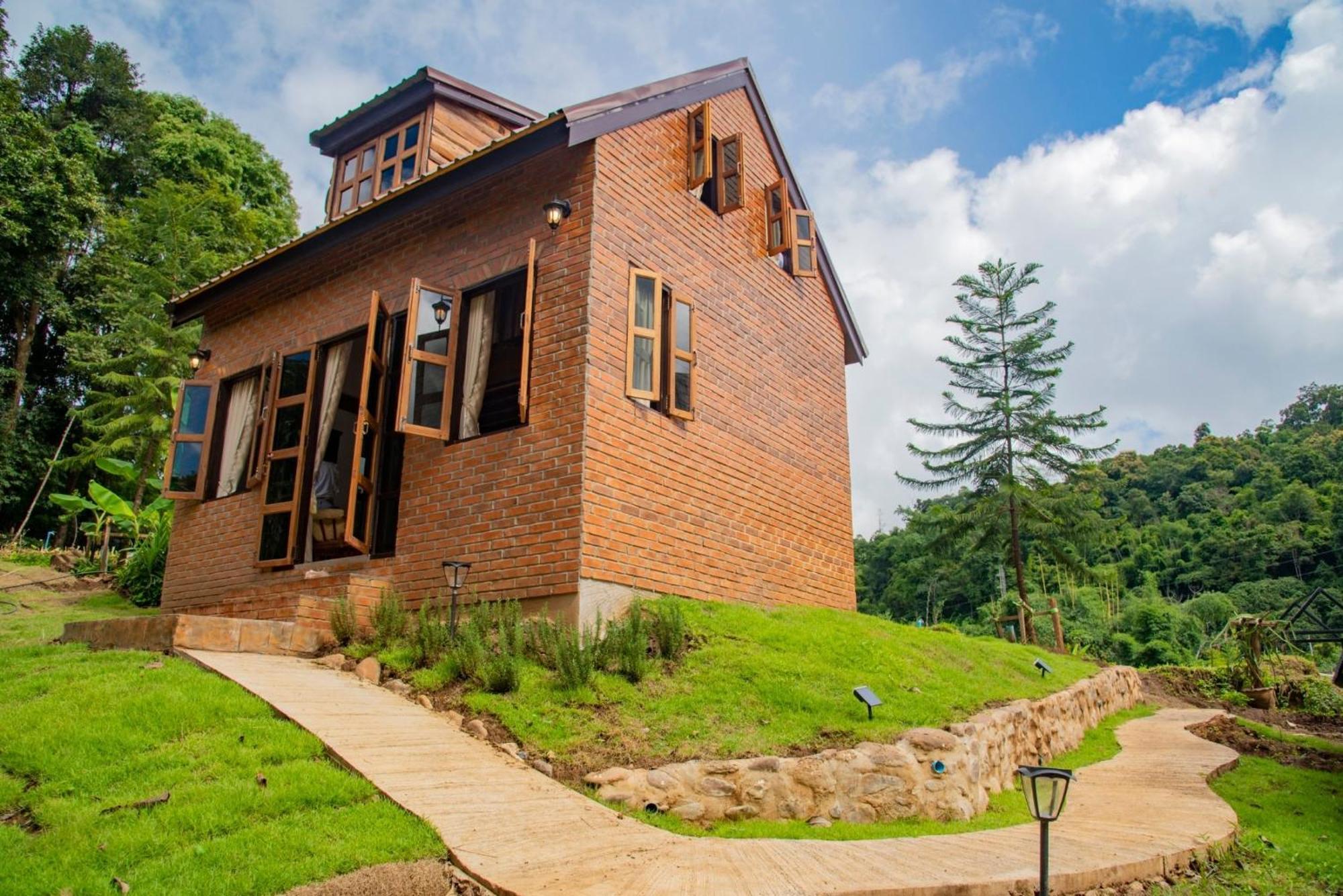 Ban Kaew Mo Ra Glamping & Restaurant Hotel Pang Mapha Eksteriør billede